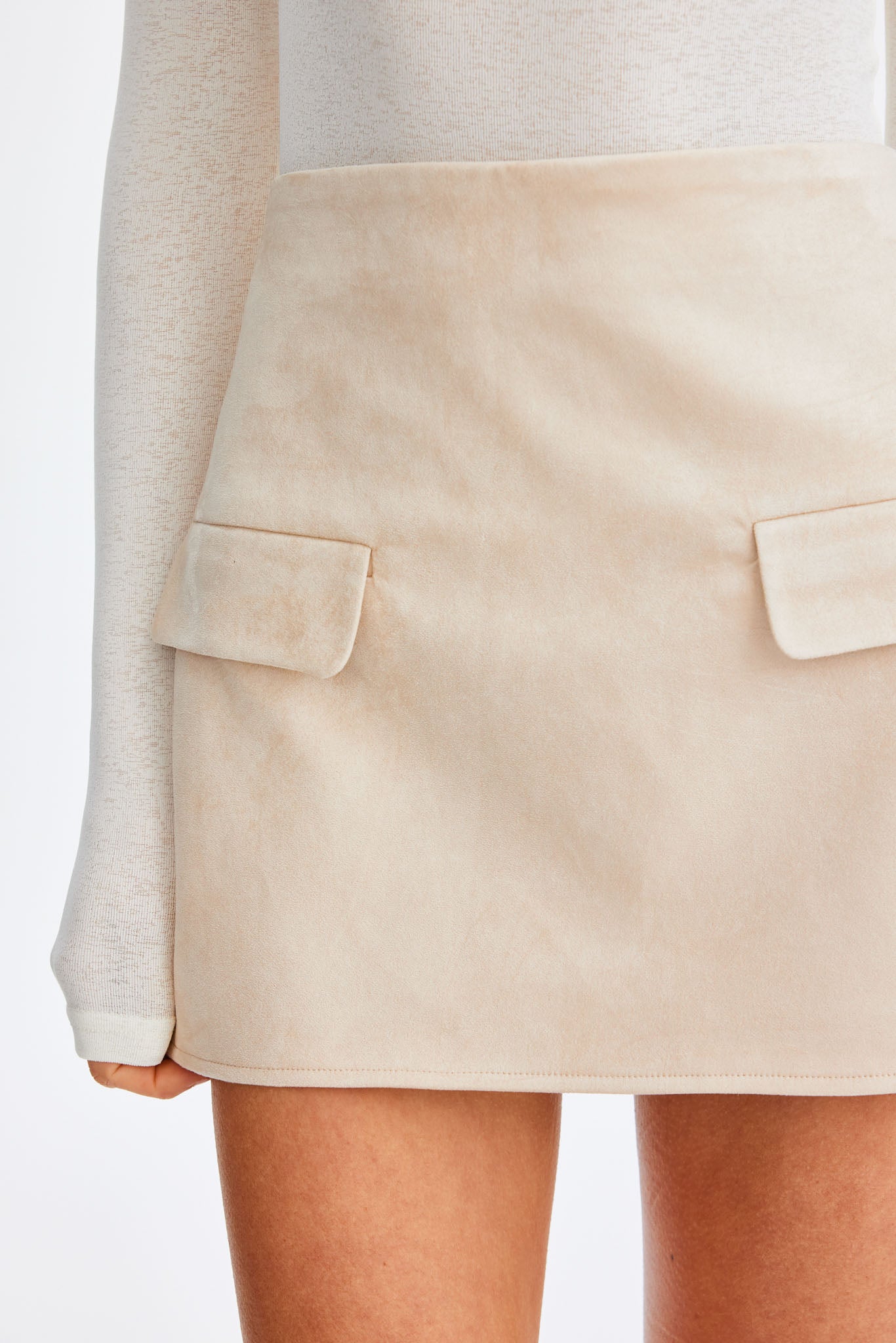 AMELIA-SUEDE-SKIRT-CHALK-4jpg