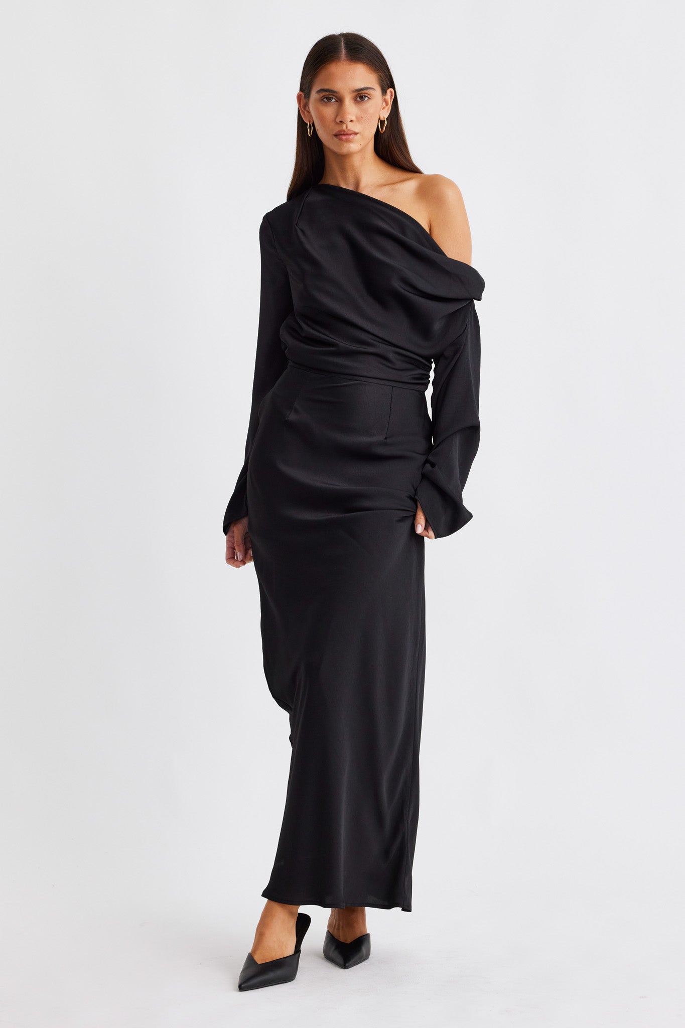 CALISSA-LONG-SLEEVE-MAXI-BLACK-2jpg
