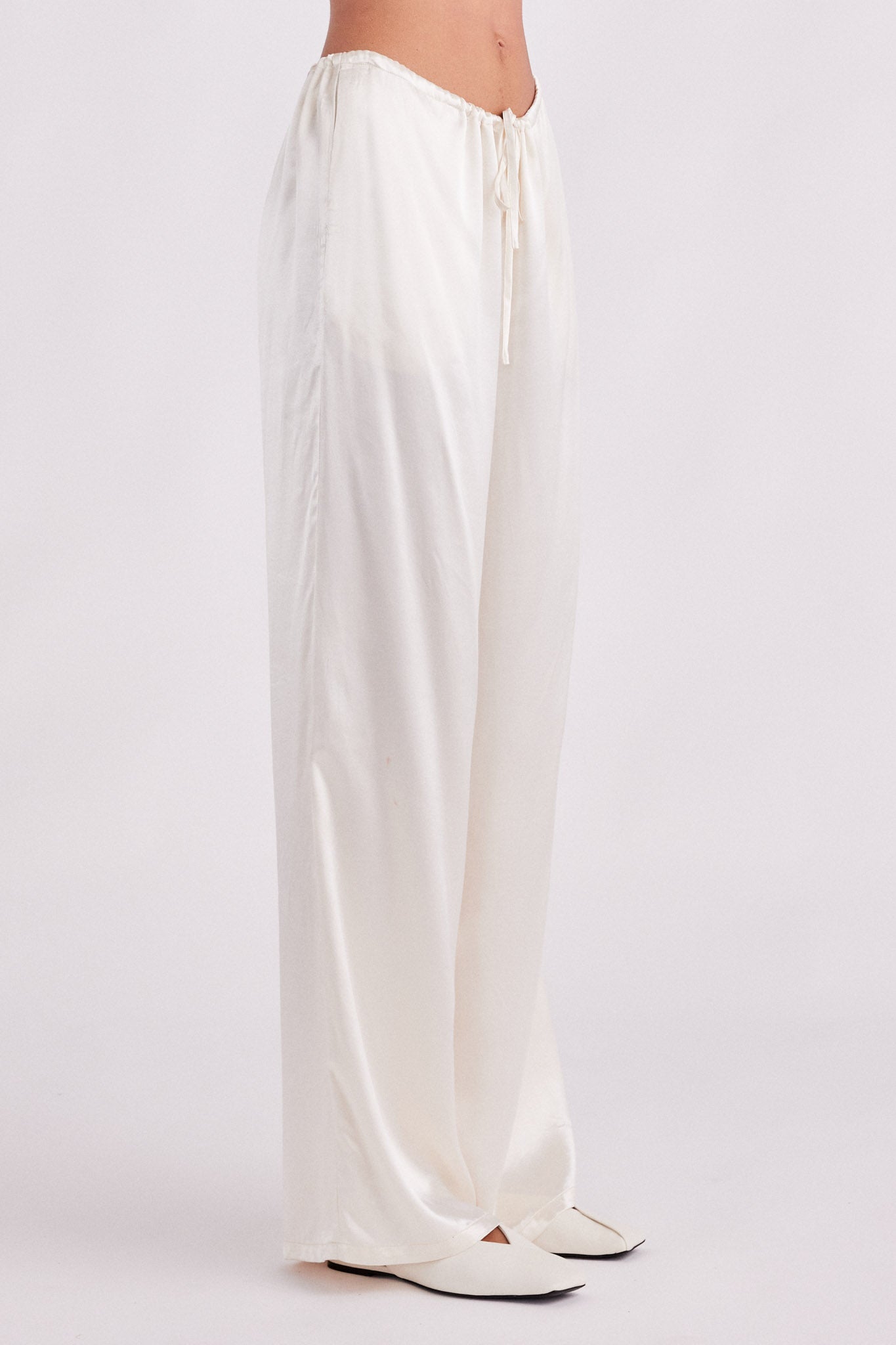 DOVE SET WHITE 17