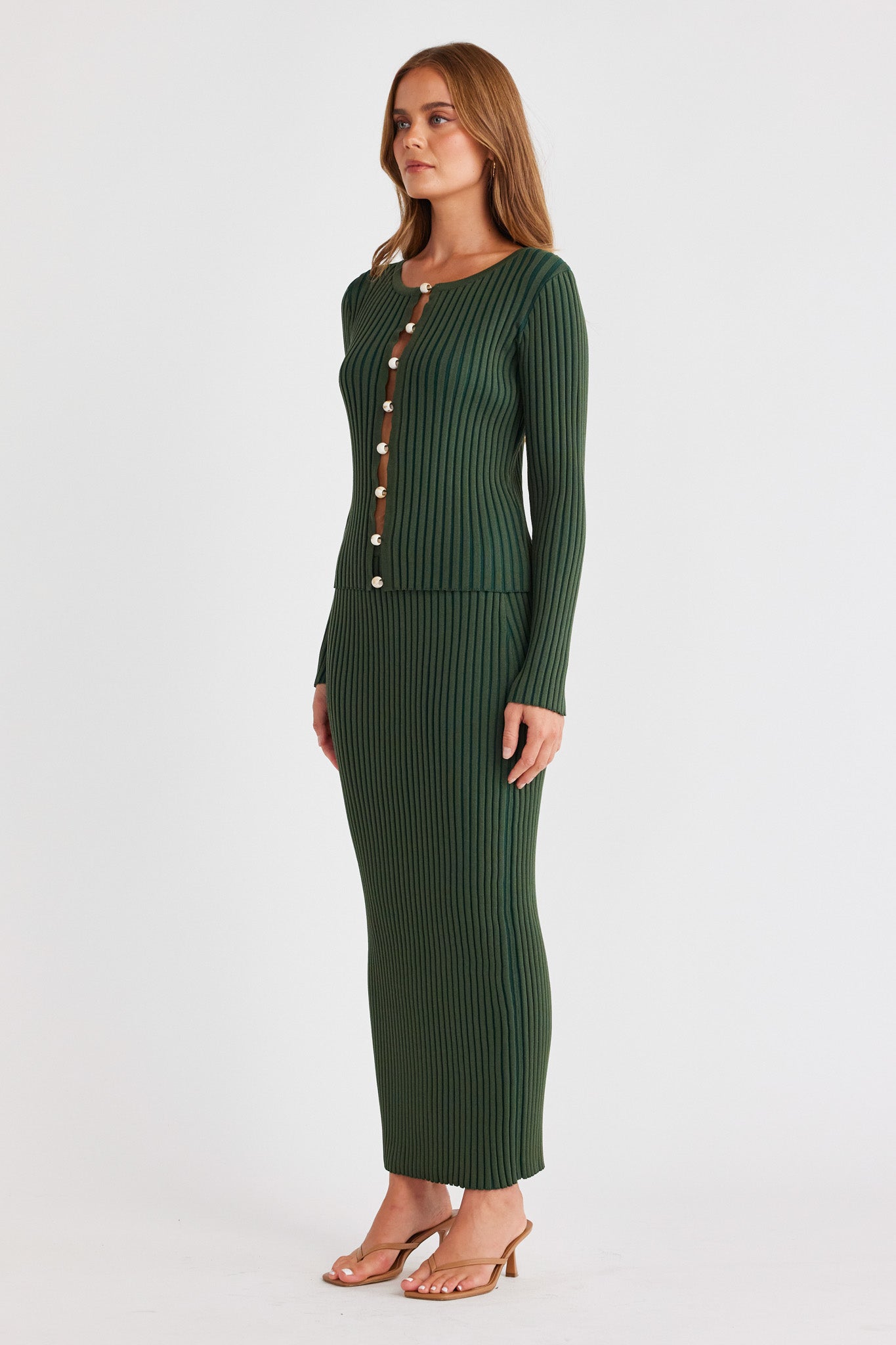 ODETTA-MAXI-SKIRT-WILD-GREEN-2jpg