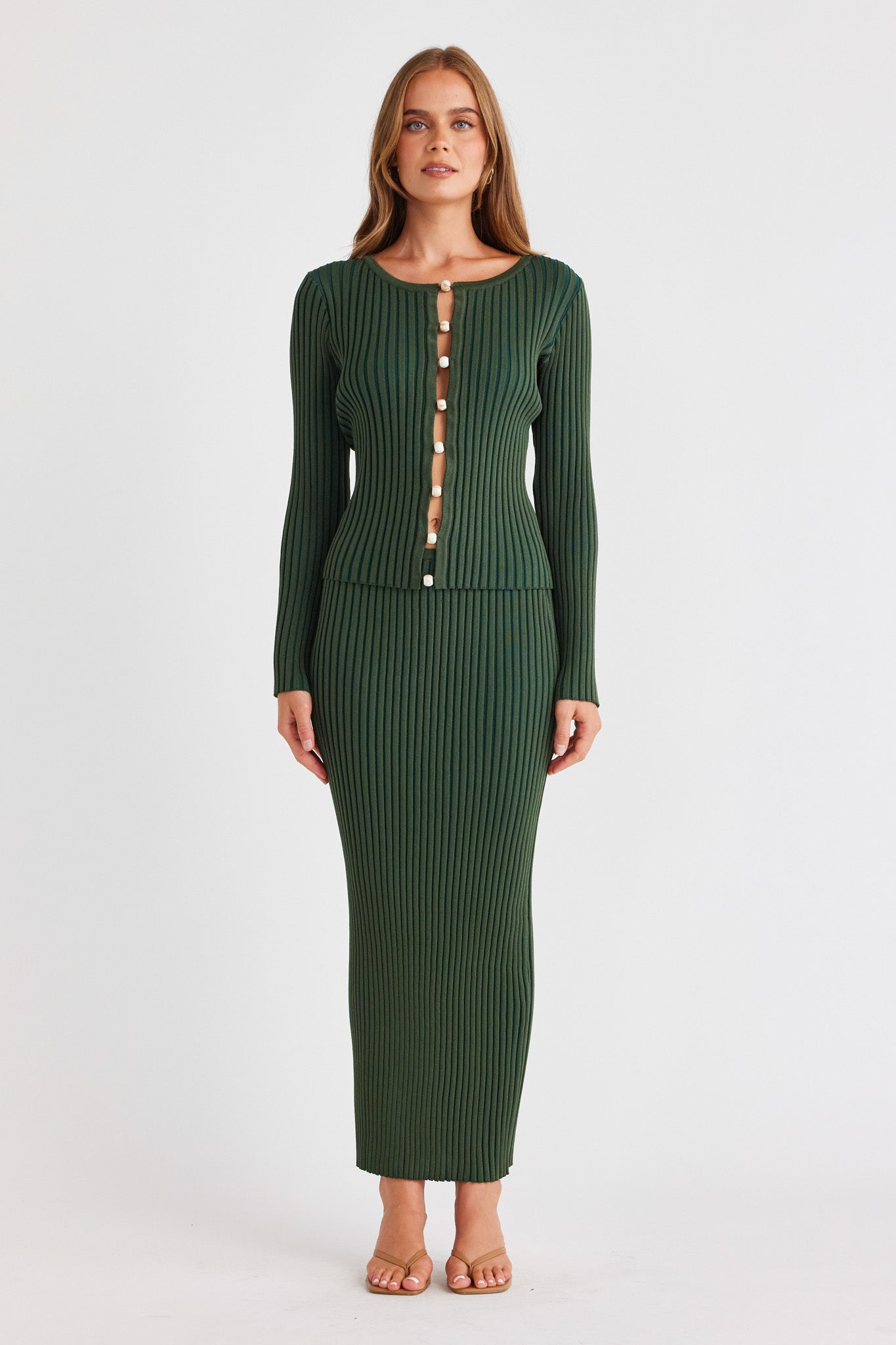 ODETTA-MAXI-SKIRT-WILD-GREEN-4jpg
