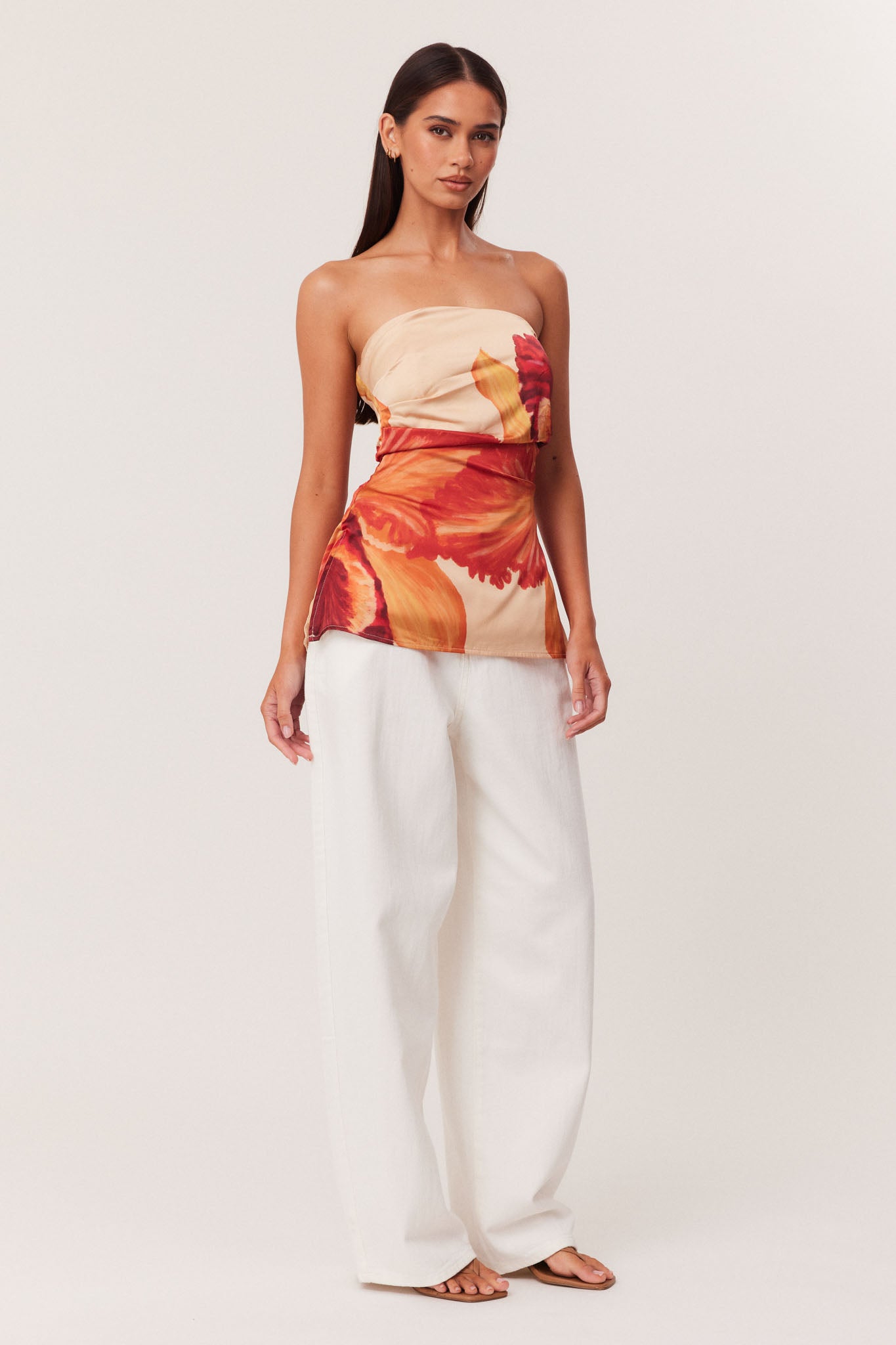 02_Cattleya_Top_Lukas_Jean_321904