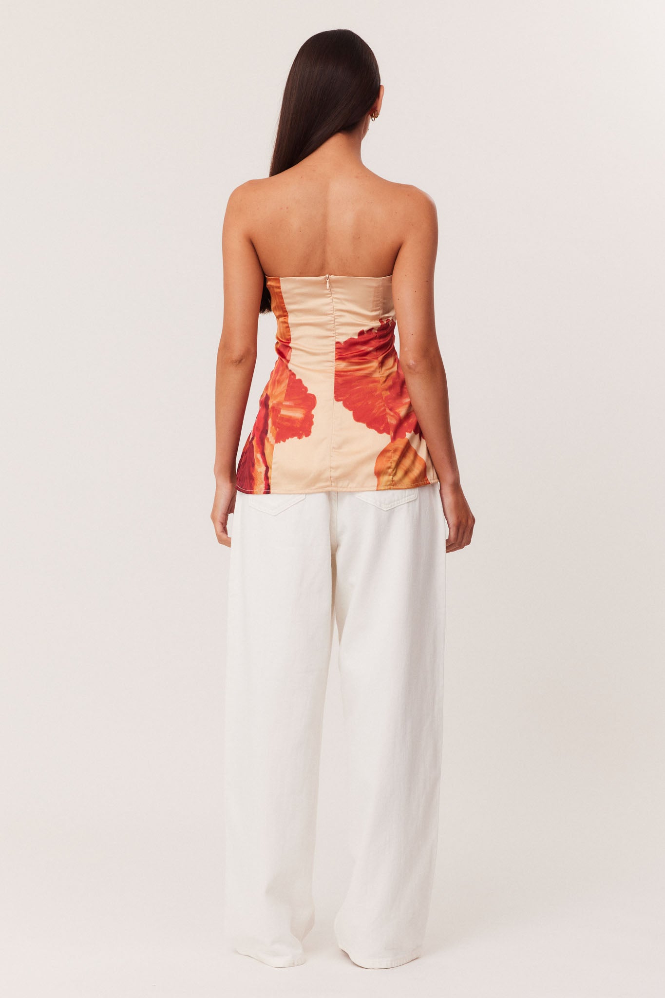 02_Cattleya_Top_Lukas_Jean_321940