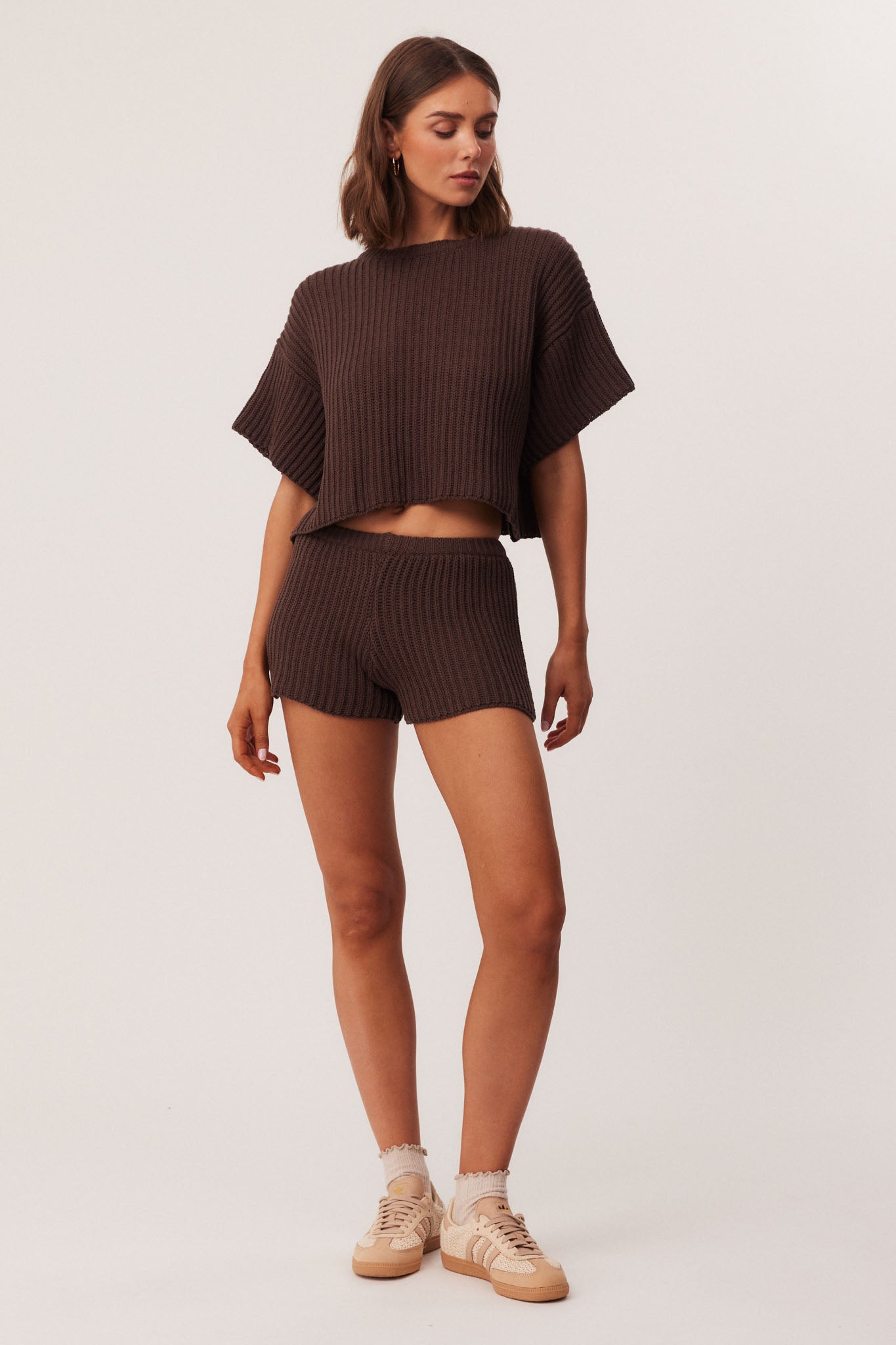 06_KnitSetChoc_325468_A