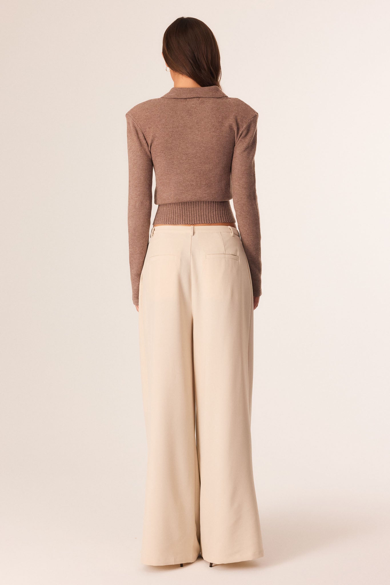 VINNY SHOULDER PAD KNIT TOP – SNDYS US