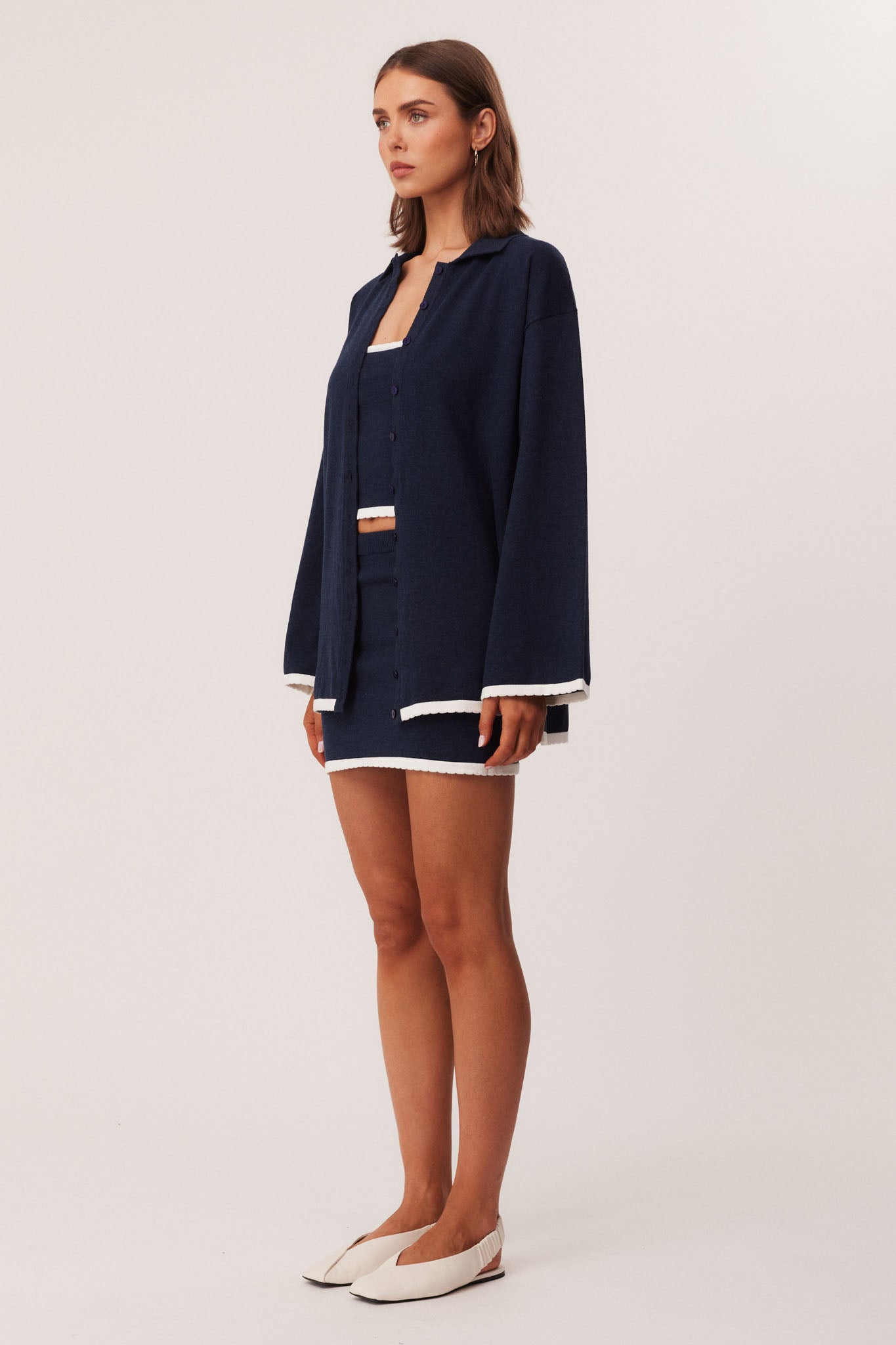 09_AugustScallopSetNavy_325758_A