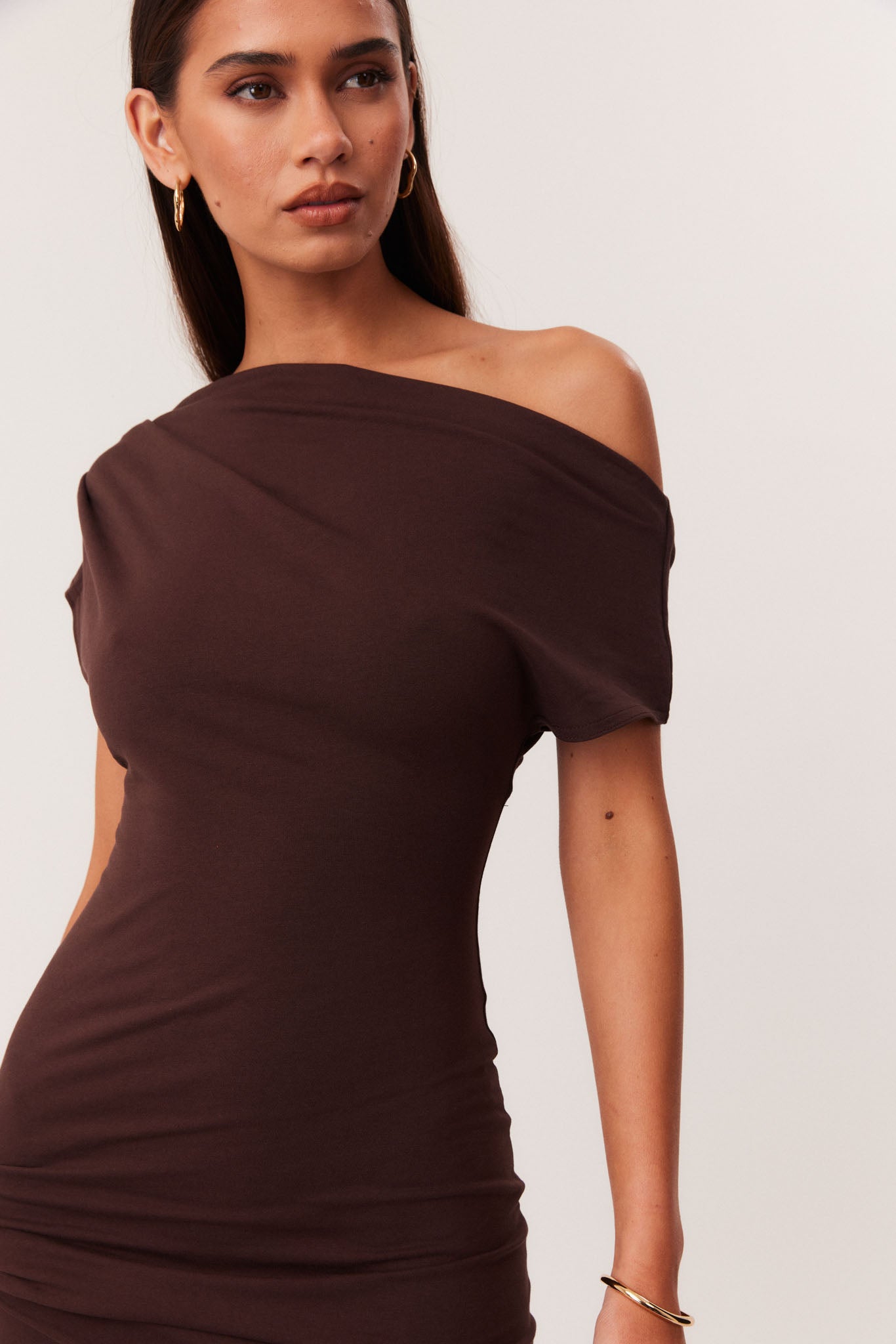 sndys brown mini dress SONIA NECK MINI DRESS CHOCOLATE / 4XL