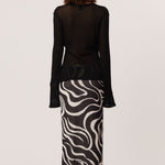 21_SWURLMAXISHEERBLACKTOP_326474_A