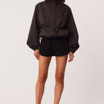 57_BlackWindBreaker_339376