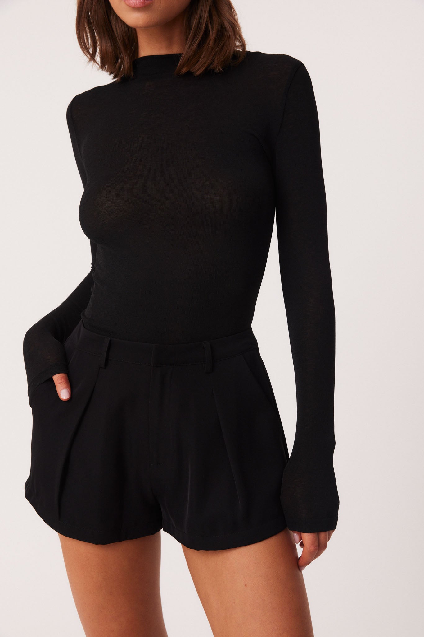 58_KatyaLongsleeve_Black_339447