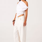 CALISSA-ASYM-TOP-LUKAS-JEANS-WHITE-3