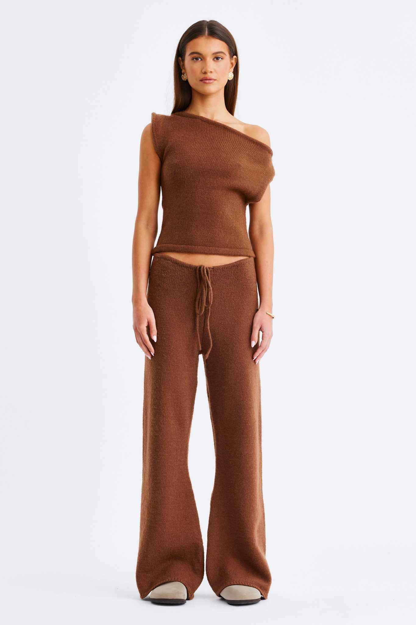 HEDIT_250626_SNDYs_Ecomm28785-1-copy