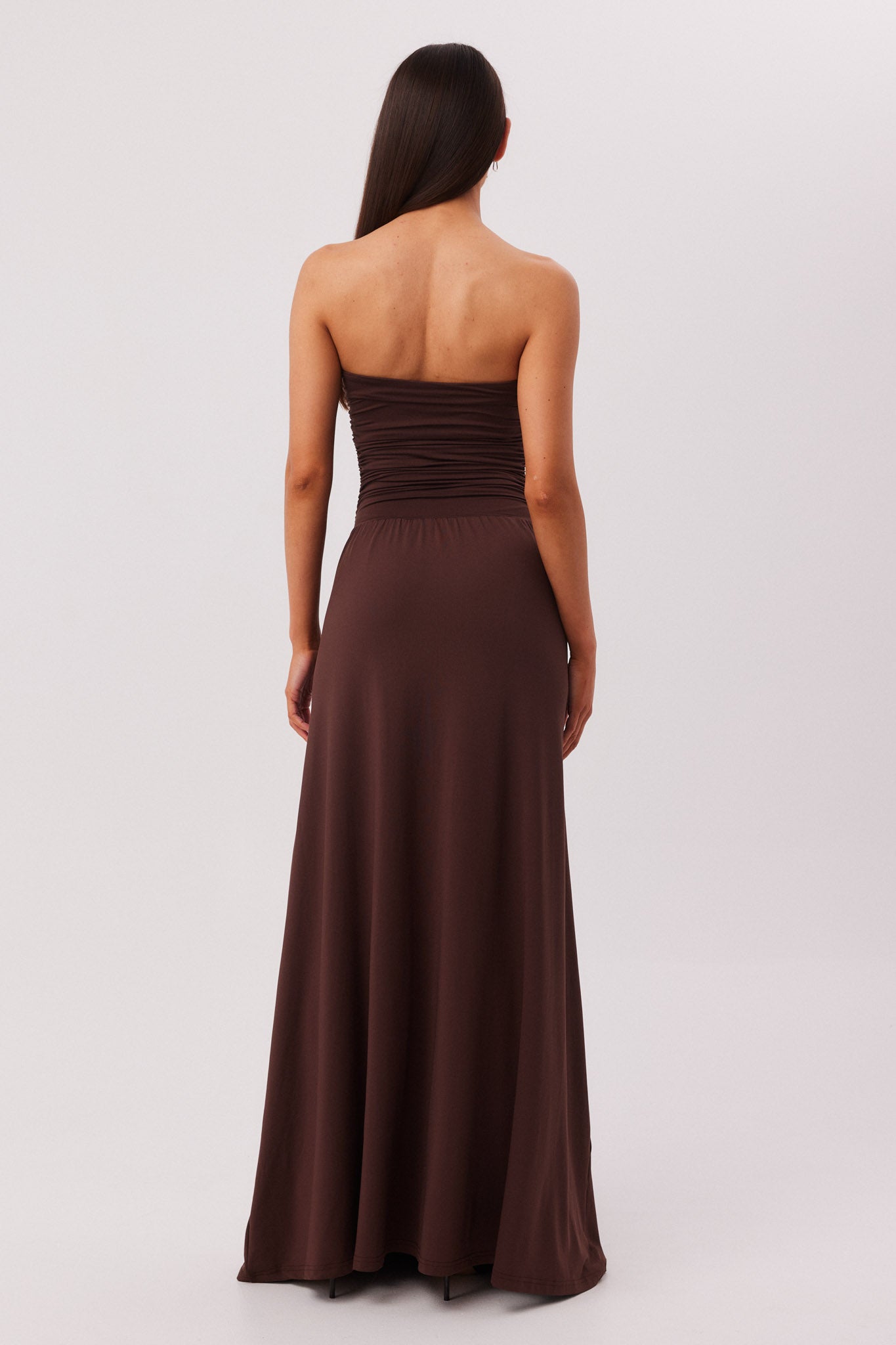 LILIANA-MAXI-DRESS-CHOCOLATE-5