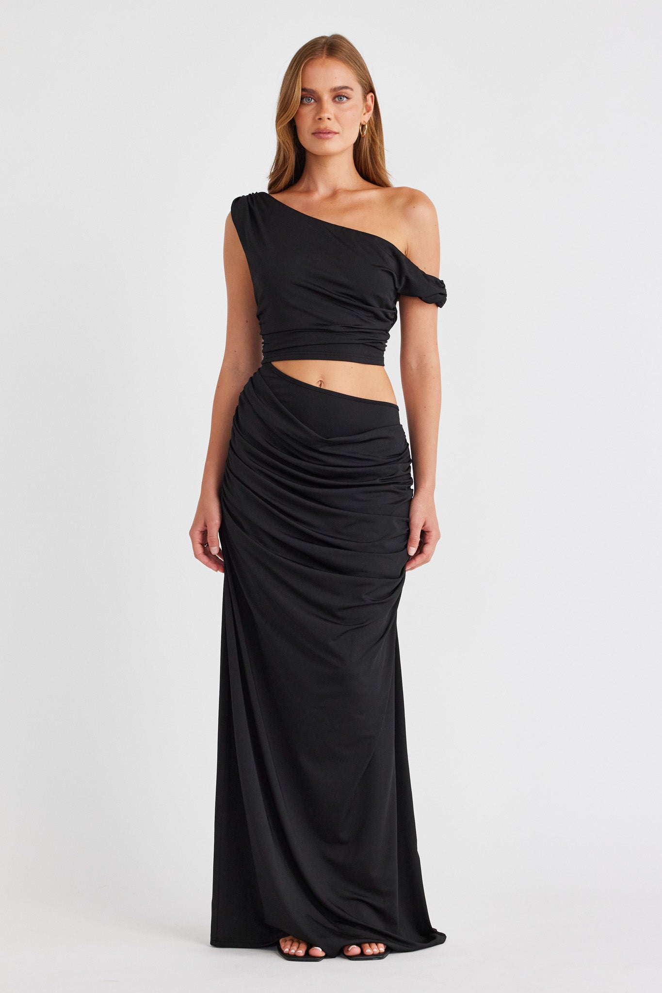 RIKKE-JERSEY-MAXI-DRESS-BLACK-1jpg